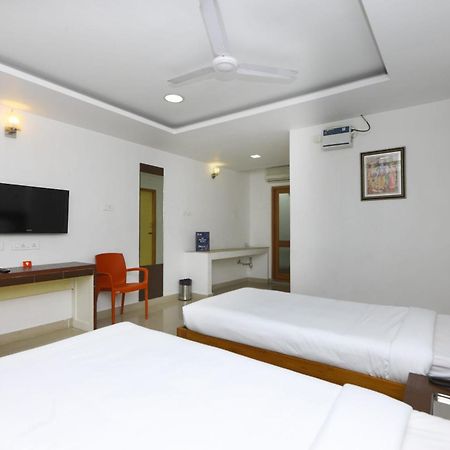 Hotel O Sri Bkm Guest House Chennai Exterior foto